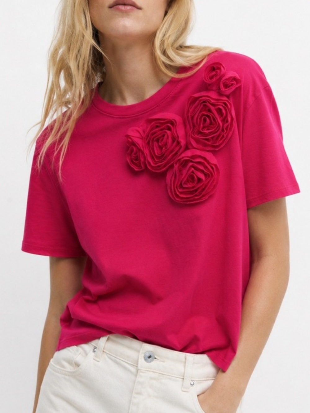 Zara Floral Appliqué Fuchsia Tee
